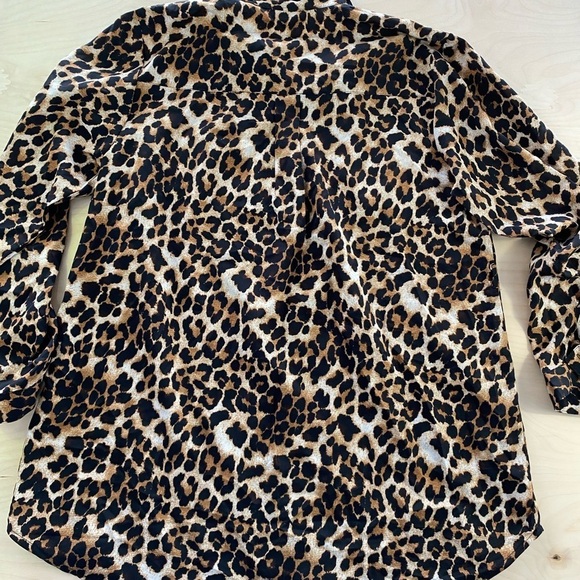 Times Two Maternity Blouse size XL (H) - Picture 8 of 9